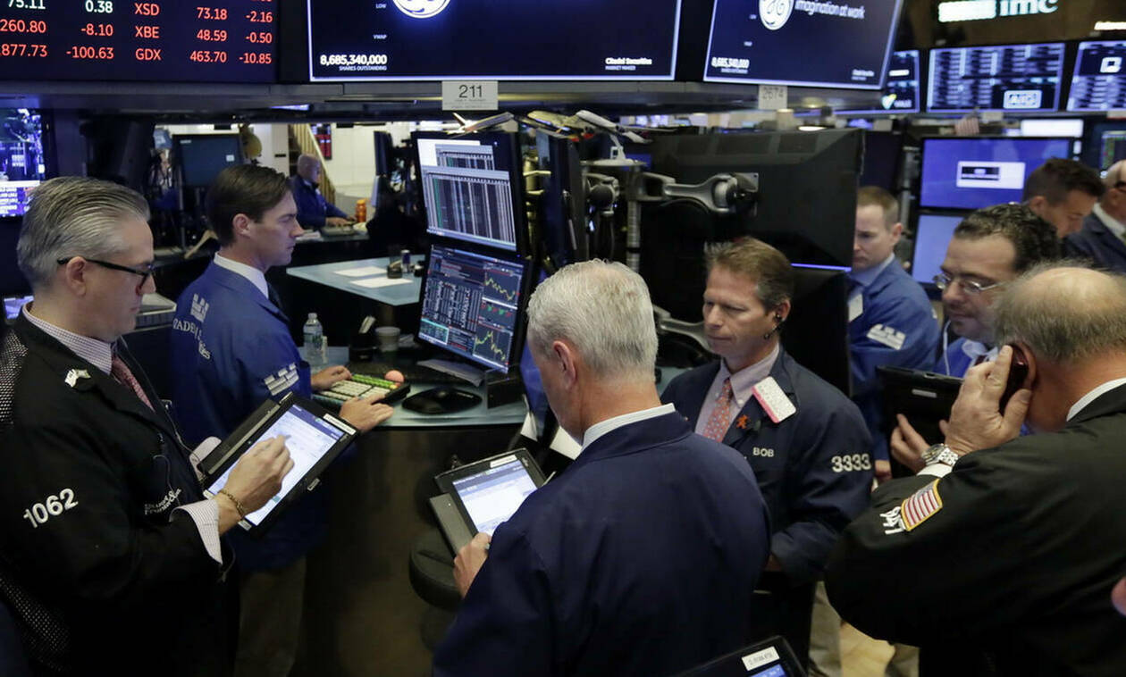 Αβεβαιότητα στους επενδυτές και μικτά πρόσημα στη Wall Street - Άνοδος στην τιμή του πετρελαίου