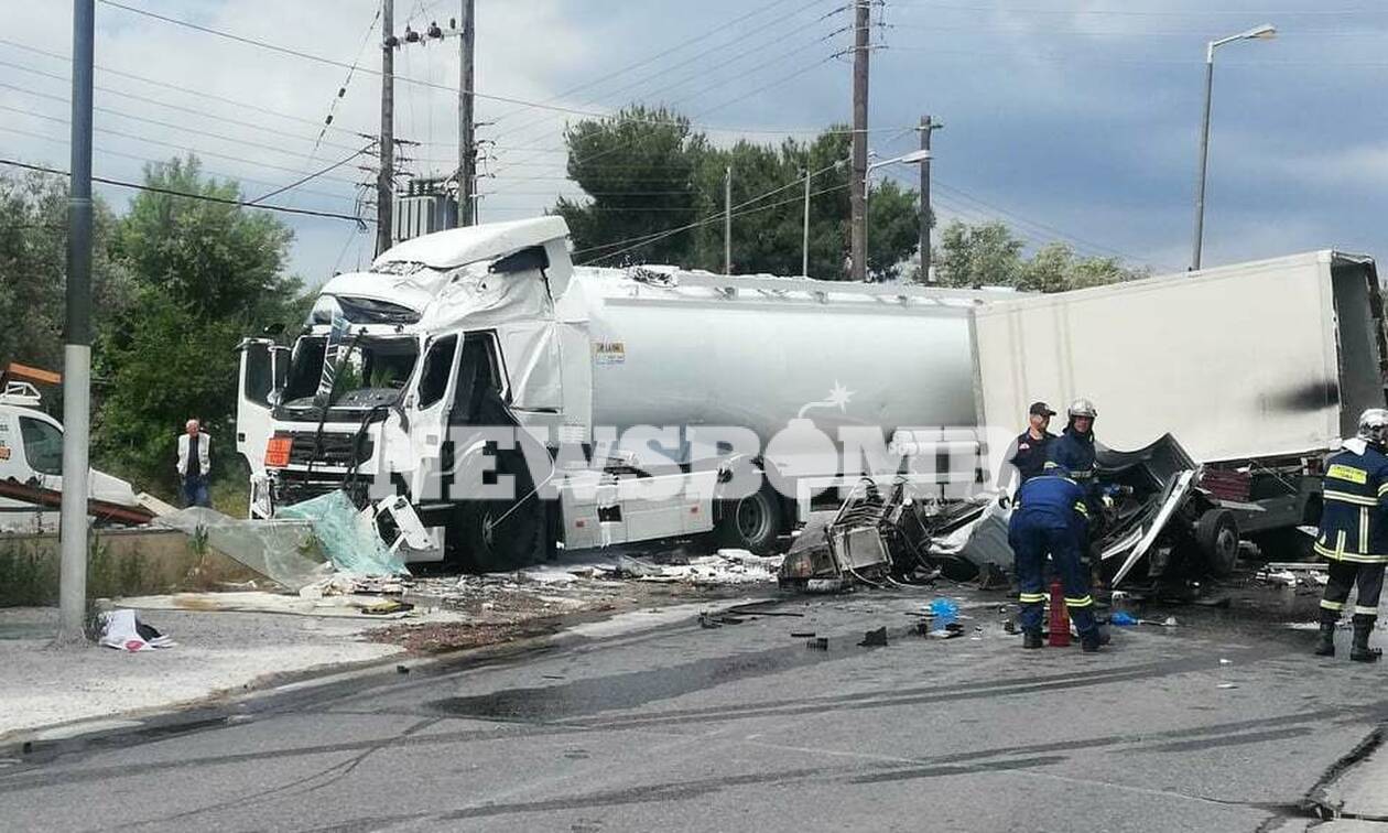 Τροχαίο δυστύχημα στο Κορωπί: Την εμπλοκή τρίτου οχήματος εξετάζουν οι Αρχές (pics)