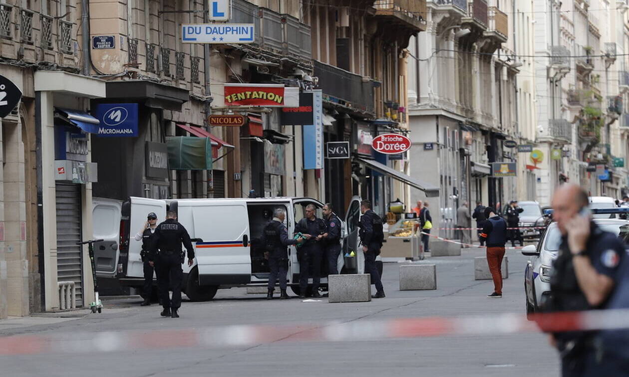 Γαλλία: Συλλήψεις δύο υπόπτων για την έκρηξη βόμβας στη Λυών (vids)