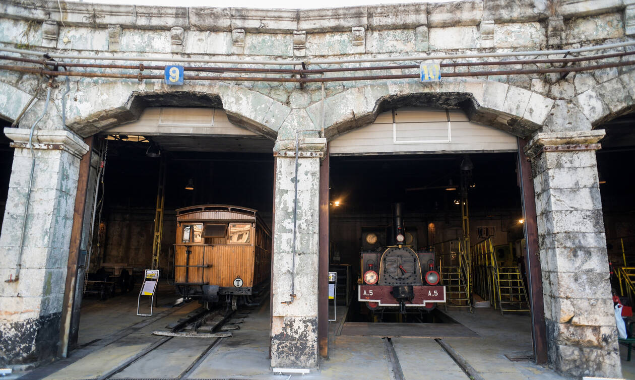 Αυτό είναι το νέο Σιδηροδρομικό Μουσείο στον Πειραιά και είναι εντυπωσιακό! (pics&vid)