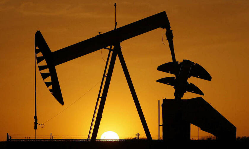 Οριακά κέρδη στη Wall Street - Νέα μεγάλη πτώση στην τιμή του πετρελαίου