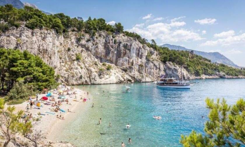 Ετοιμάζεσαι για διακοπές; Δείτε τη λίστα με τις 7 ομορφότερες παραλίες της Ευρώπης για το 2019