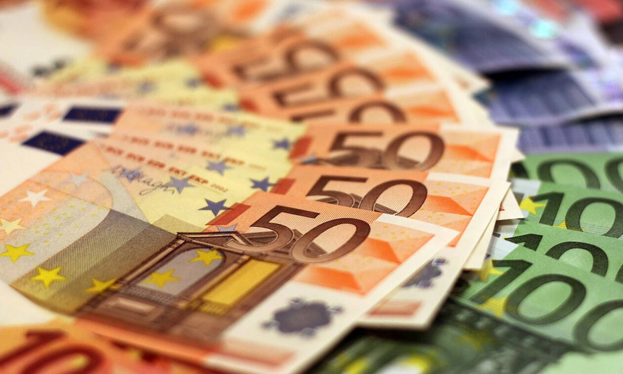 Στα 104,315 δισ. ευρώ οι ληξιπρόθεσμες οφειλές προς την εφορία 