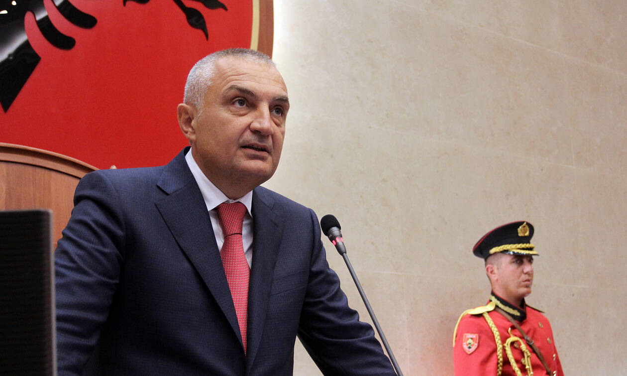 Νίκη Ράμα στην Αλβανία: Πέρασε η μομφή κατά του προέδρου της χώρας Ιλίρ Μέτα 