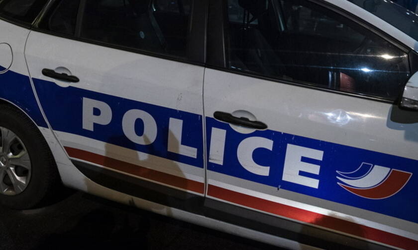 Συναγερμός στη Γαλλία: Στρατιώτης πυροβόλησε άνδρα που απειλούσε με μαχαίρι