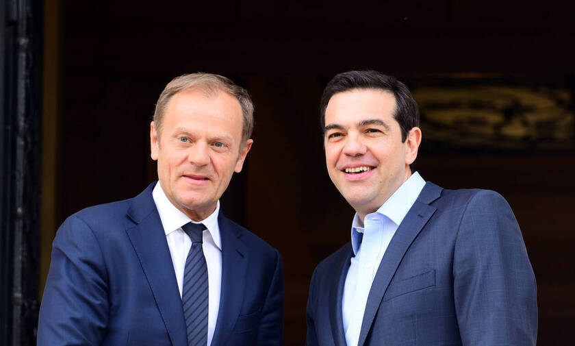PM Tsipras has phone contact with EU Council President Tusk