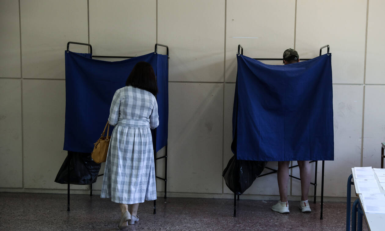 Νέα δημοσκόπηση: Δείτε τη διαφορά ΣΥΡΙΖΑ – ΝΔ 16 ημέρες πριν τις εκλογές 