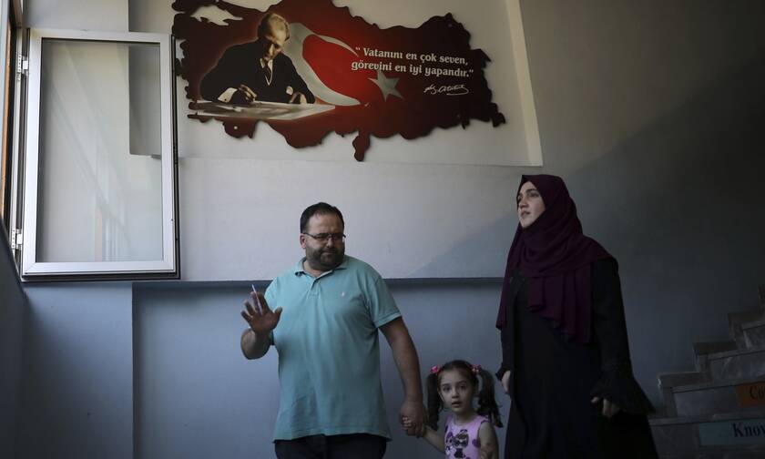 Αποτελέσματα εκλογών Κωνσταντινούπολη: Έκλεισαν οι κάλπες - Αγωνία για τον Ερντογάν