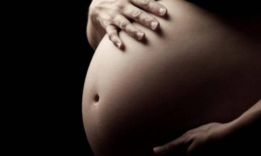 Φρίκη: Μαχαίρωσαν έγκυο μέχρι θανάτου - Σε κρίσιμη κατάσταση το βρέφος