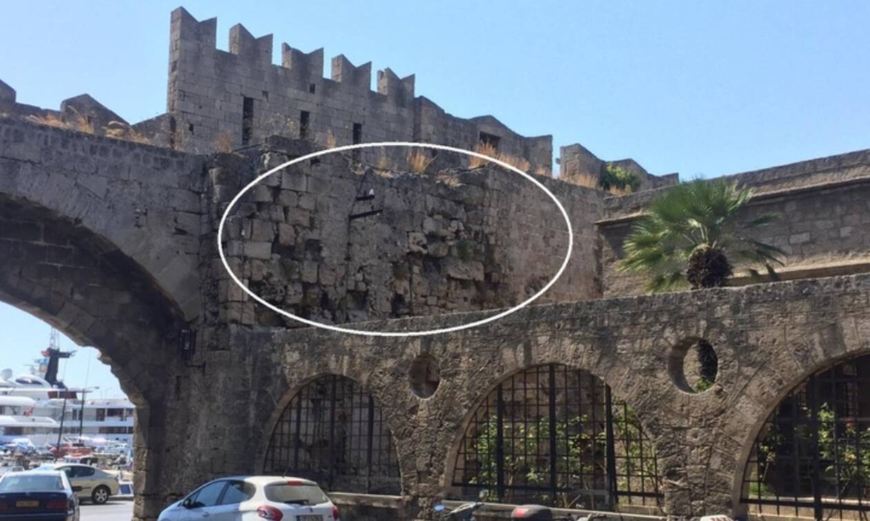 Τρόμος στη Ρόδο: Καταρρέουν τα τείχη της Μεσαιωνικής Πόλης (pics)
