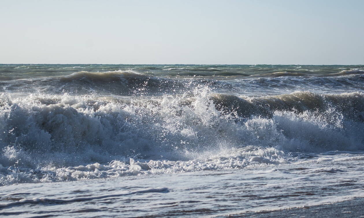 Εύβοια: Μοιραίο μπάνιο για ηλικιωμένο στην παραλία της Μουρτερής