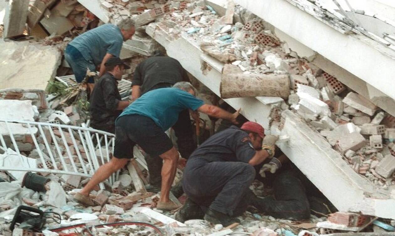 Σεισμός Αθήνα: Παντού νεκροί και καταστροφή - Μνήμες από την τραγωδία του 1999