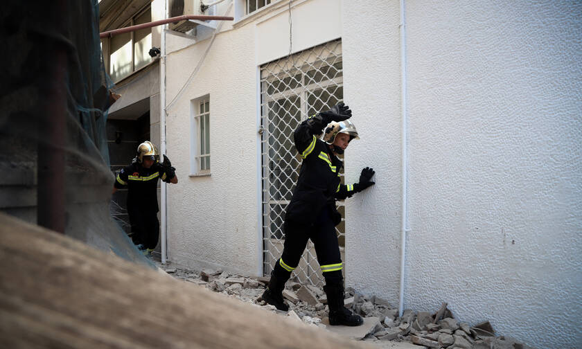 Σεισμός στην Αθήνα: Αυτή είναι η φωτογραφία που κάνει τον γύρο του Διαδικτύου
