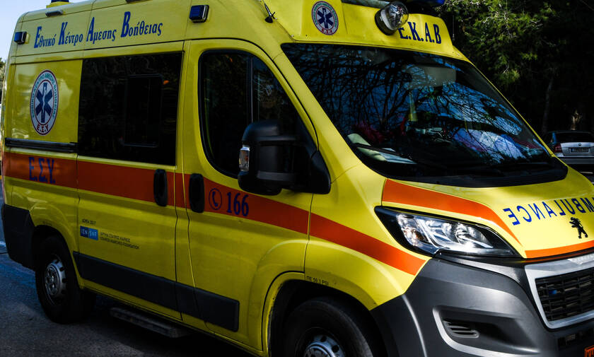 Αλεξανδρούπολη: Όχημα κατέληξε σε αρδευτικό κανάλι - Τέσσερις επιβάτες στο νοσοκομείο