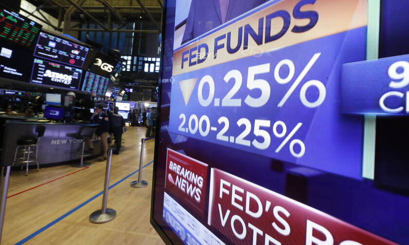 ΗΠΑ: Πτώση στα χρηματιστήρια μετά την μείωση των επιτοκίων από τη Fed