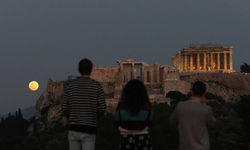 Κι όμως όσοι μείνουν στην Αθήνα μπορούν να περάσουν τέλεια!