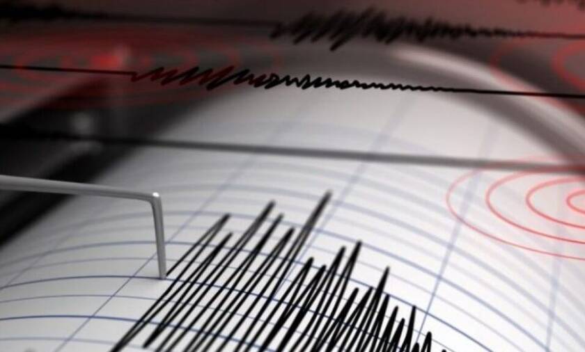 Ισχυρός σεισμός 5,8 Ρίχτερ συγκλόνισε την Τουρκία - Ζημιές σε κτήρια (vids)