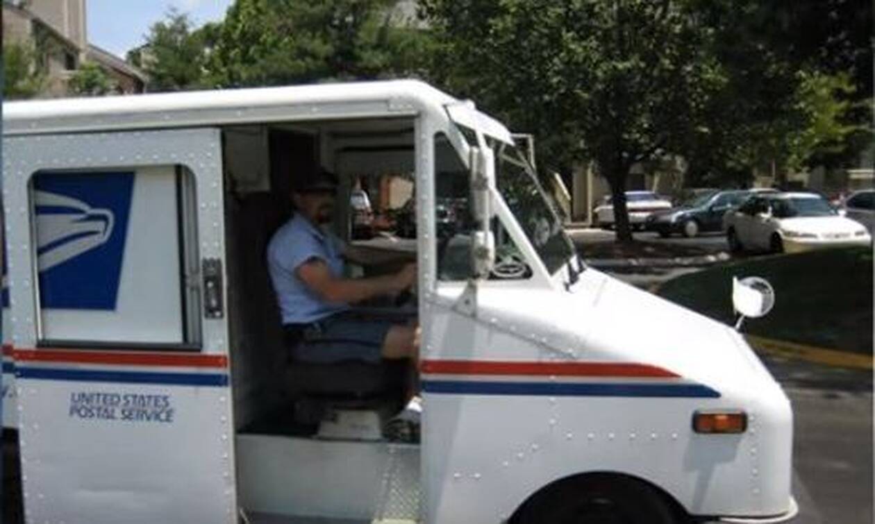 Καύσωνας: Εικόνες ΣΟΚ - Έψησε μπριζόλα στο φορτηγό 
