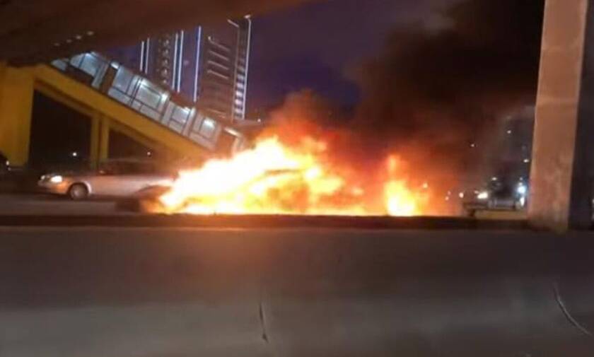 Στις φλόγες ένα ακόμα Tesla στην Μόσχα