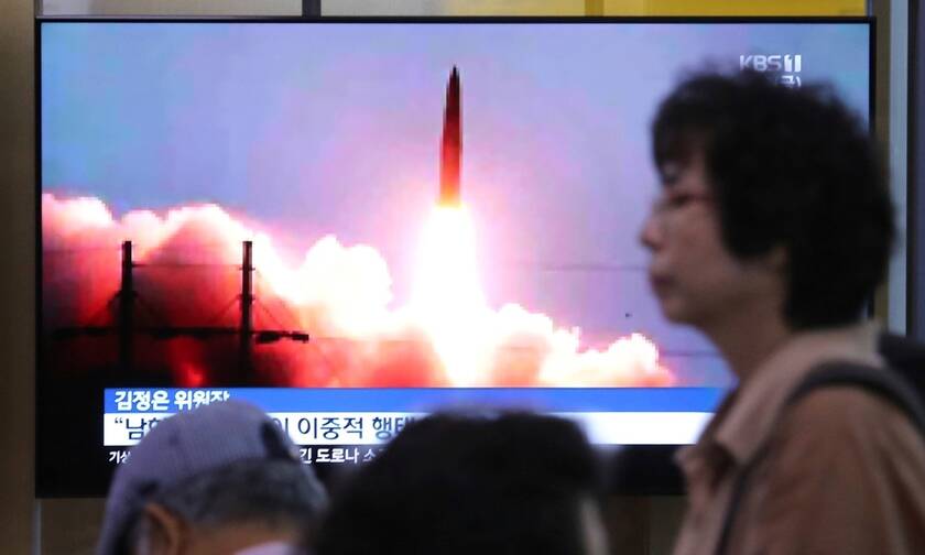 Η Βόρεια Κορέα συνεχίζει να προκαλεί με νέες εκτοξεύσεις πυραύλων
