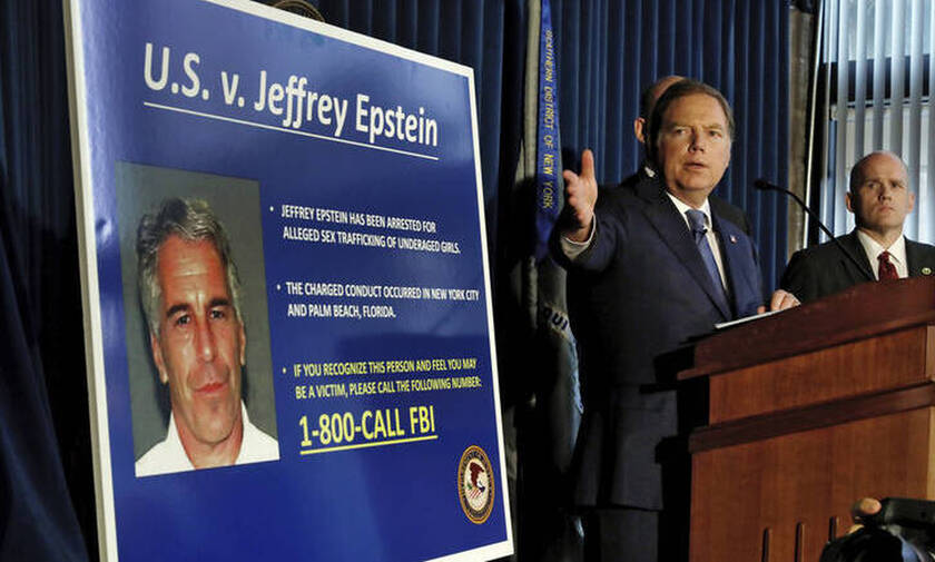 Τζέφρι Επστάιν: Τι έδειξε η νεκροψία του δισεκατομμυριούχου που βρέθηκε απαγχονισμένος στο κελί του