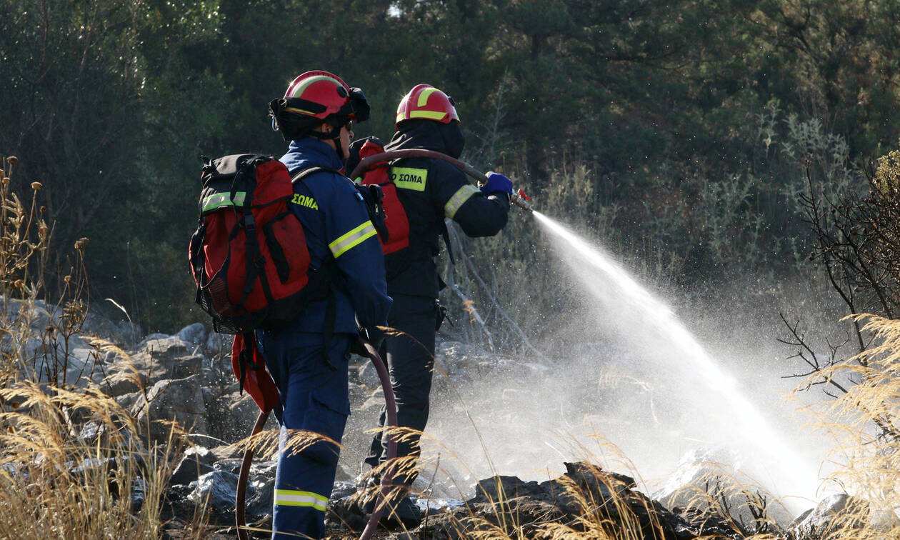 Φωτιά ΤΩΡΑ: Μεγάλη πυρκαγιά στην Παιανία