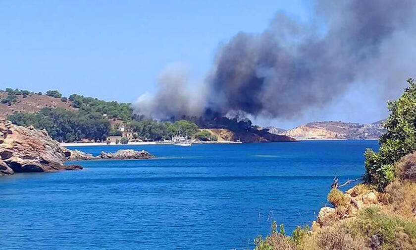 Φωτιά Λέρος: Οι πρώτες εικόνες από την μεγάλη πυρκαγιά στο νησί (pics)