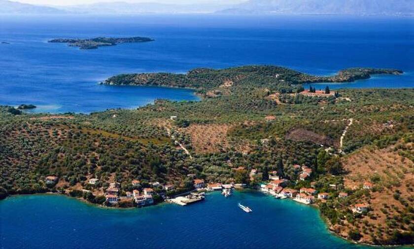 Το μικρό νησάκι - παράδεισος της Ελλάδας που δεν φαίνεται στους χάρτες 