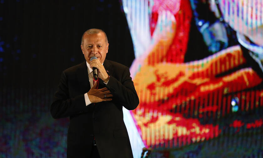 Εκτός ελέγχου ο Ερντογάν: «H Δύση απειλεί, αλλά εμείς δεν καταλαβαίνουμε από απειλές»