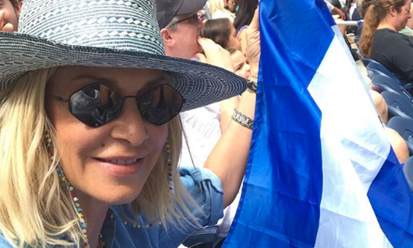 ΣΟΚ: Απαγόρευσαν στην Άννα Βίσση να σηκώσει την ελληνική σημαία