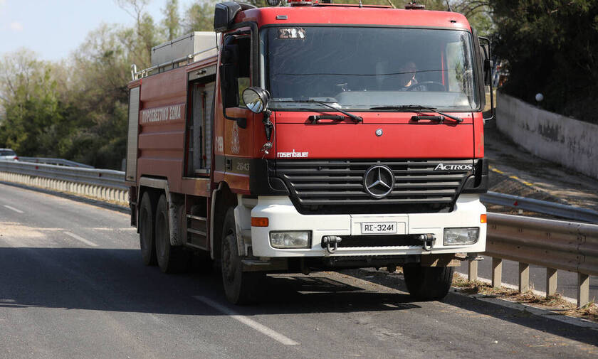 Ιωάννινα: Πυρκαγιά σε αποθήκη με ανακυκλώσιμα υλικά στη ΒΙΠΕ της Πρέβεζας