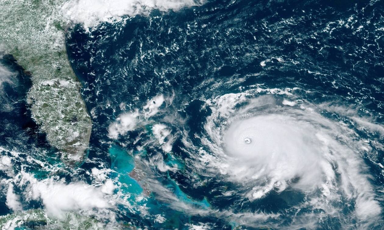 Τυφώνας Ντόριαν: Το «τέρας» πλησιάζει απειλητικά τις Μπαχάμες - Σε ετοιμότητα οι κάτοικοι (vids)