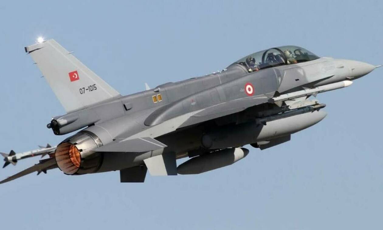 «Σουρωτήρι» και πάλι το Αιγαίο: 33 παραβιάσεις από τουρκικά αεροσκάφη