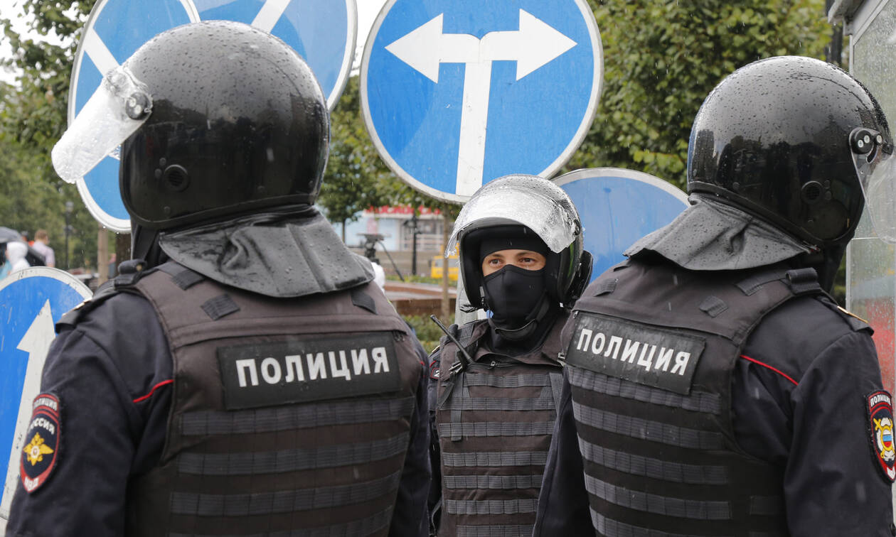 Τρόμος στη Ρωσία με μασκοφόρο