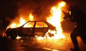 Αναστάτωση στο Ηράκλειο: Αυτοκίνητο πήρε φωτιά εν κινήσει - Επέβαιναν παιδιά