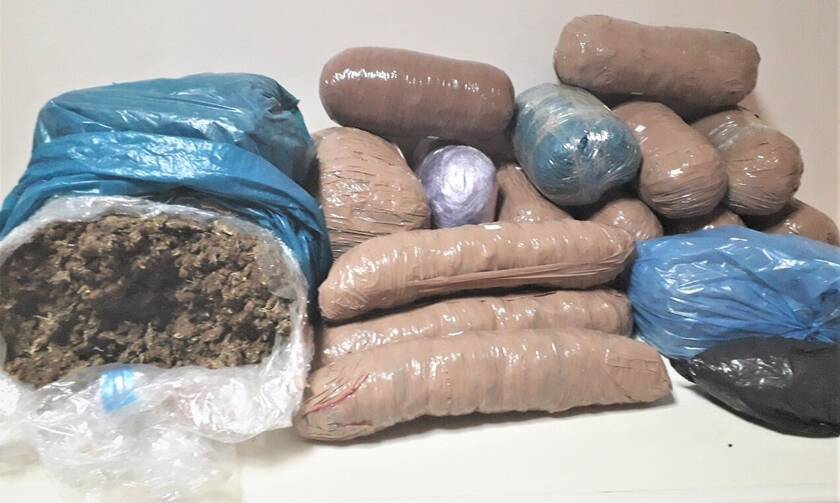 Εξαρθρώθηκε ομάδα διακίνησης ναρκωτικών στην Κέρκυρα - Βρέθηκαν πάνω από 20 κιλά χασίς
