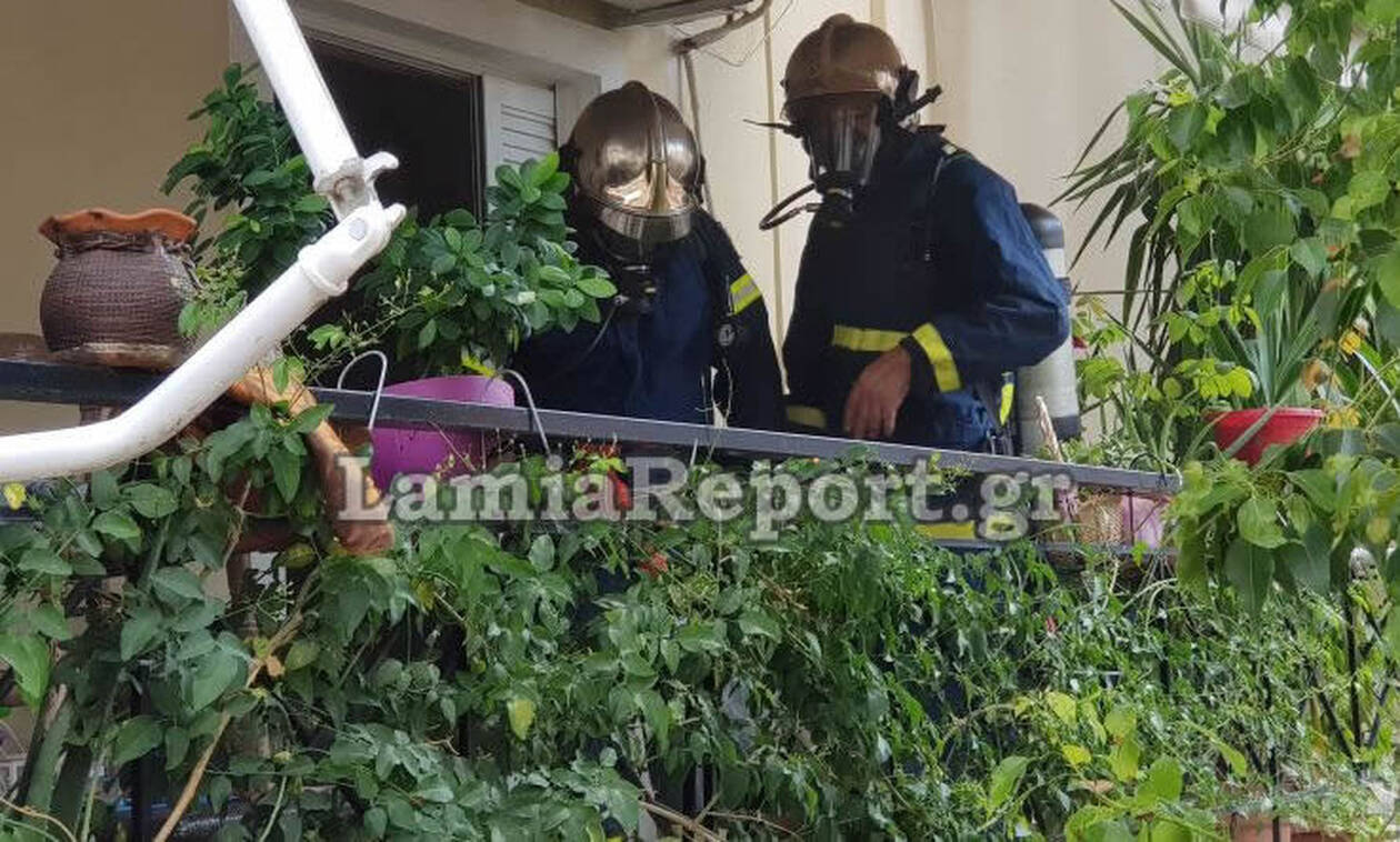 Συναγερμός στη Λαμία: Πυρκαγιά σε διαμέρισμα από διαρροή υγραερίου (pics&vid)