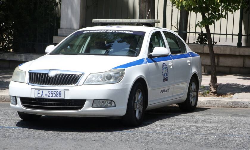 ΤΩΡΑ: Κλειστοί δρόμοι στο κέντρο της Αθήνας - Πορεία αντιεξουσιαστών
