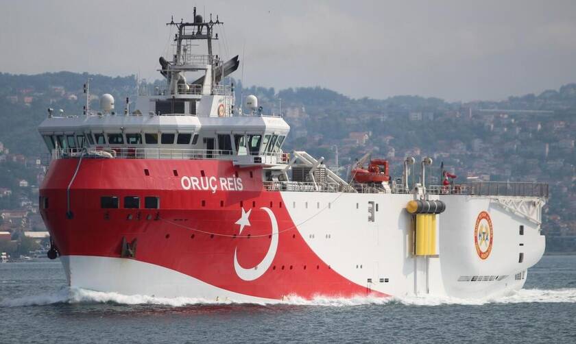 Τι ετοιμάζουν οι Τούρκοι; «Ύποπτες» κινήσεις του Oruc Reis και των συνοδευτικών πλοίων