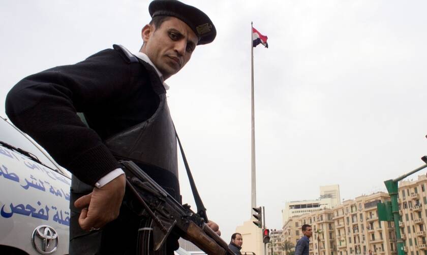 Αίγυπτος: Δυνάμεις των υπηρεσιών ασφαλείας αναπτύχθηκαν στην πλατεία Ταχρίρ