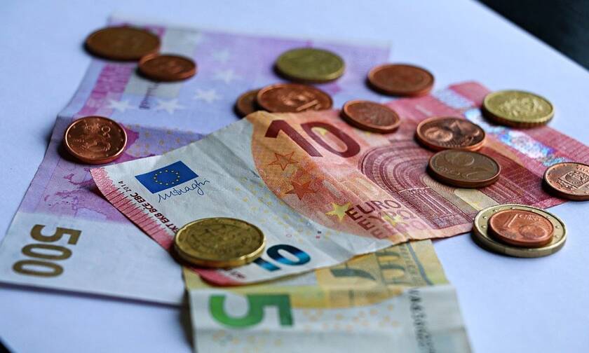 Συντάξεις χηρείας: Αυξήσεις έως και 300 ευρώ - Ξεκίνησε η καταβολή τους