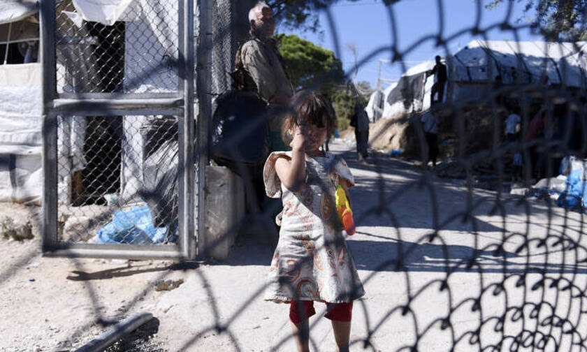 Πολιτικός «σεισμός» για Μόρια και άσυλο – Τι απαντά η κυβέρνηση 