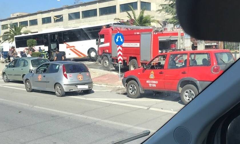 Θεσσαλονίκη: Τροχαίο για λεωφορείο του ΚΤΕΛ με 12 τραυματίες