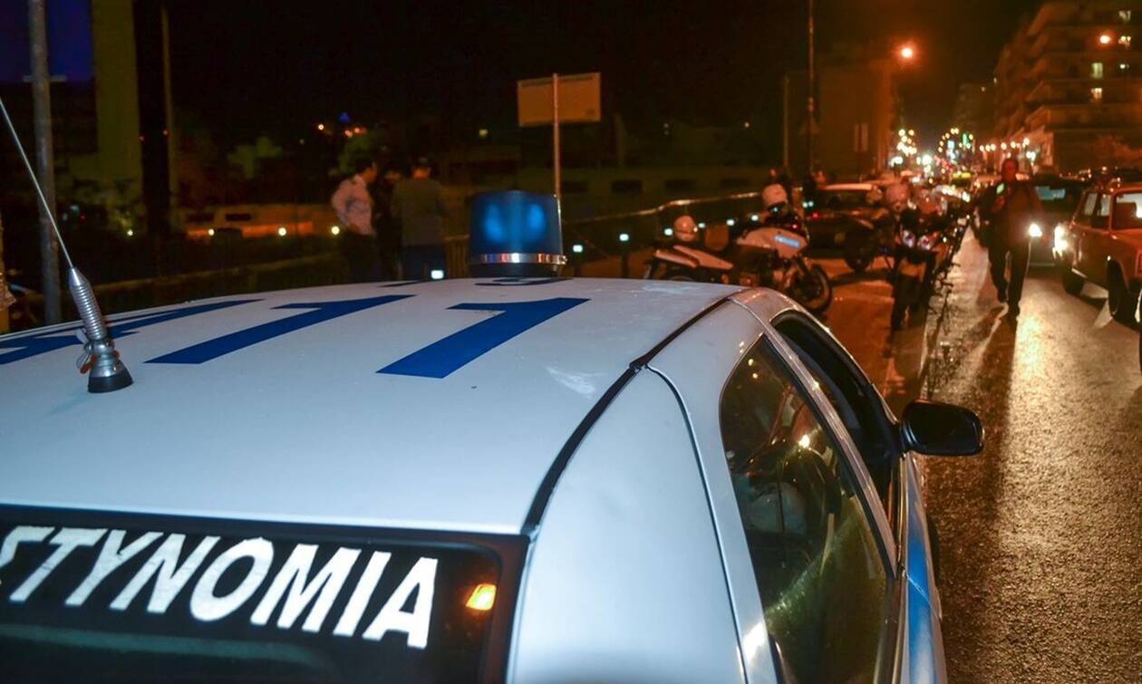 Χειροπέδες σε δύο για δεκάδες κλοπές από αυτοκίνητα στο κέντρο της Αθήνας