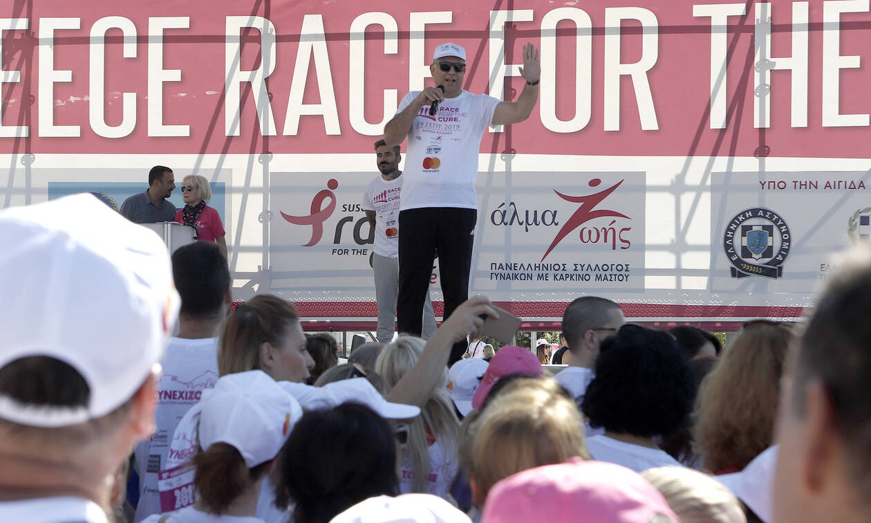 Greece Race for the cure: Ο υπουργός Εσωτερικών στον αγώνα ενάντια στον καρκίνο του μαστού