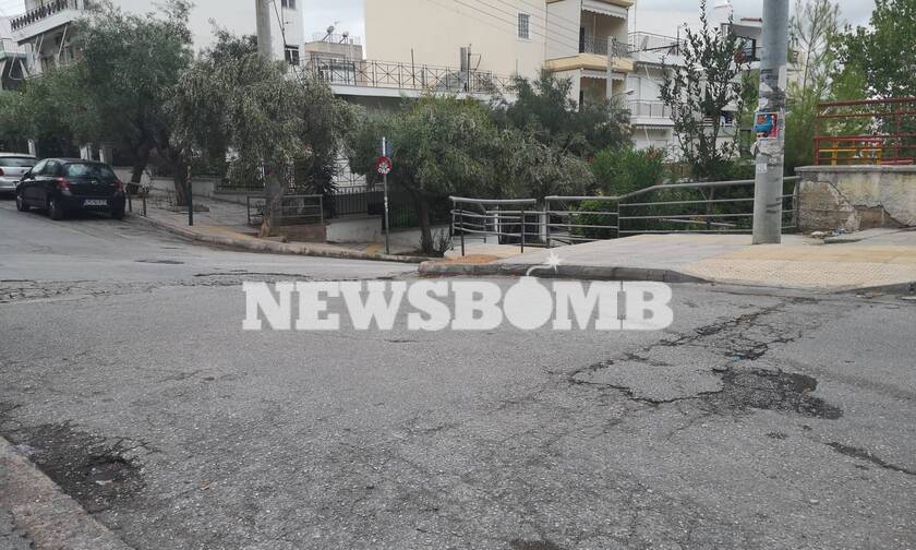 Τραγωδία στην Ηλιούπολη: Οι πρώτες εικόνες από το σημείο όπου καταπλακώθηκε ο οδηγός από το φορτηγό 