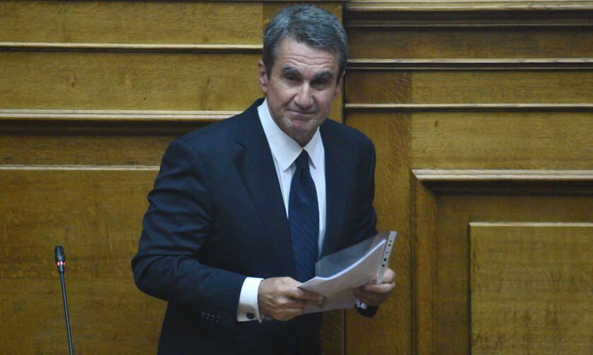 Βουλή - Λοβέρδος για υπόθεση NOVARTIS: «Ο Τσίπρας απέδειξε ότι δεν έχει όριο στο ψέμα»