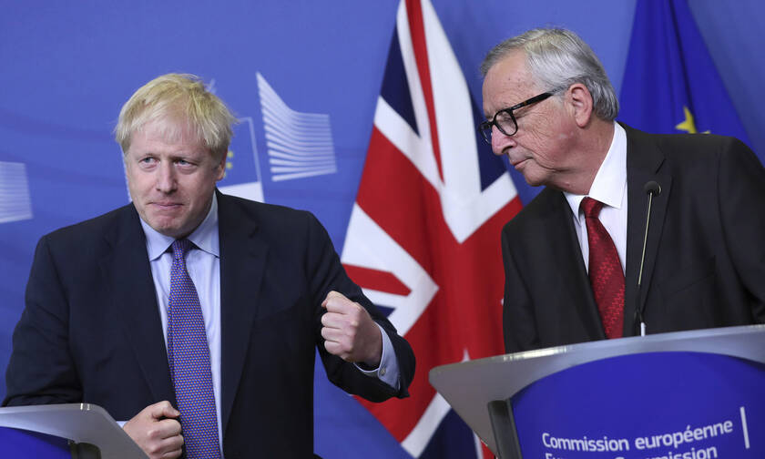 Brexit: Η προειδοποίηση Γιούνκερ μετά τη συμφωνία με Τζόνσον – Το «μπαλάκι» στη βρετανική Βουλή