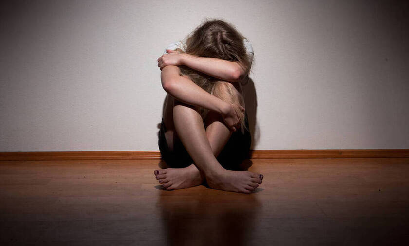 Φρίκη στη Μυτιλήνη: 20χρονη κατήγγειλε απόπειρα βιασμού - Την έσωσε ο αδελφός της