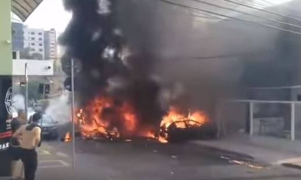 Τραγωδία στη Βραζιλία: Αεροπλάνο συνετρίβη σε κατοικημένη περιοχή - Τρεις νεκροί (vid)